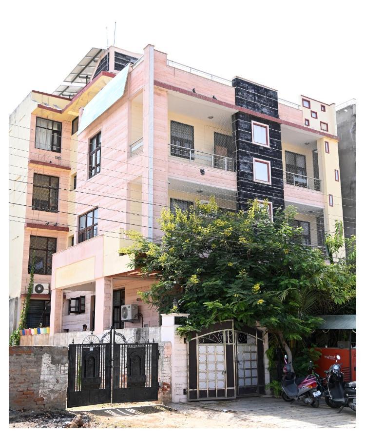 Sohanas Homestays- 2 Bhk Luxury Apartment Near Jaipur International Airport 外观 照片
